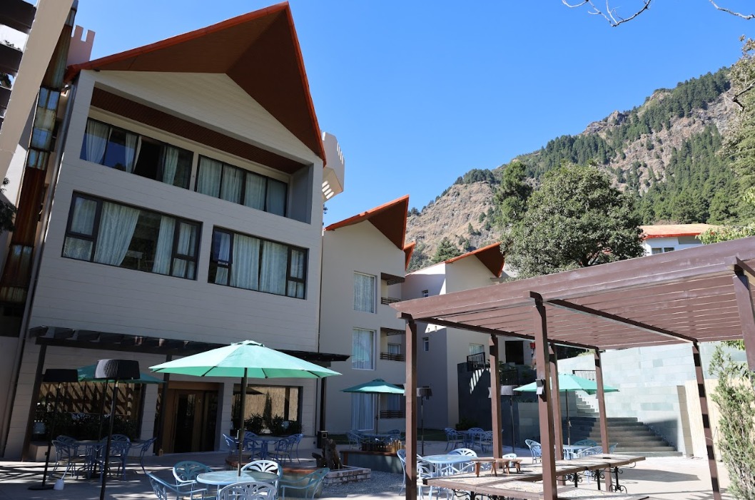 Resorts Nainital Mountain Views